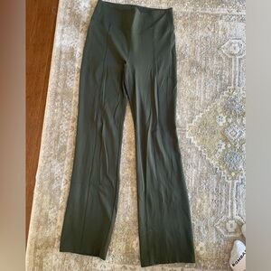 Athleta Delancey Forest Green Pants